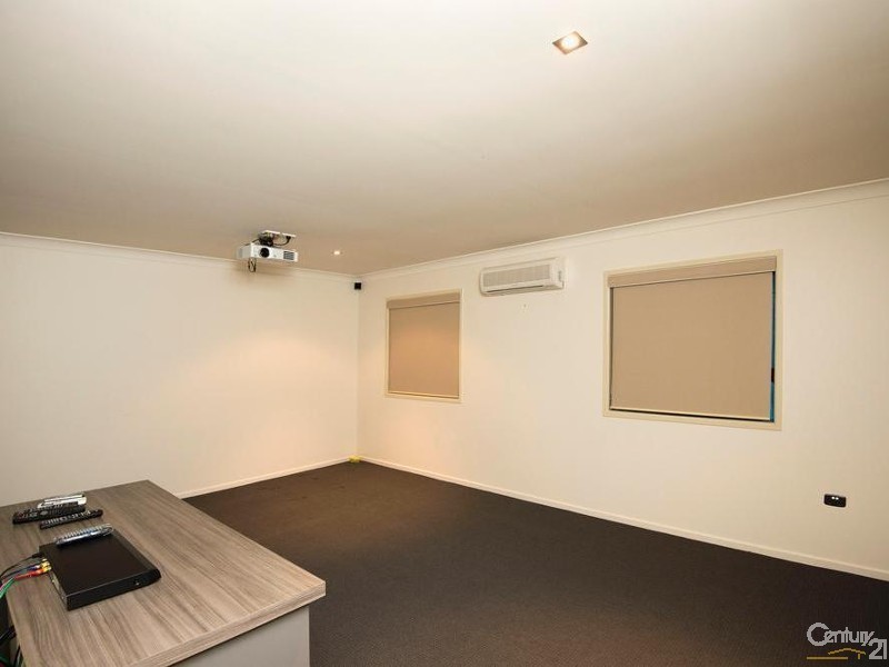 43 Mercy Drive, North Mackay QLD 4740