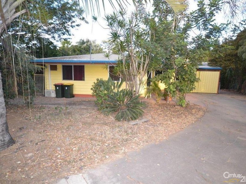 64 Yeates Street, Moranbah QLD 4744