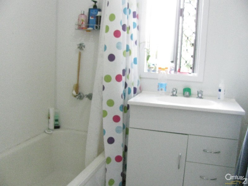 35 Meadow Street, North Mackay QLD 4740