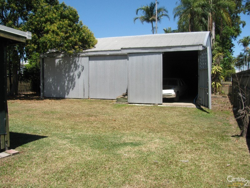 25914 Peak Downs Highway, Alexandra QLD 4740