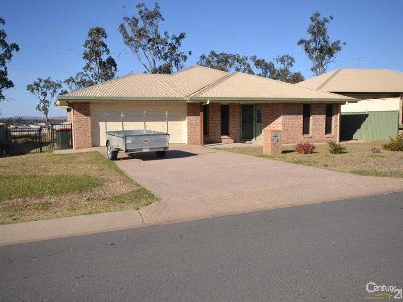 24 Anderson Court, Moranbah QLD 4744