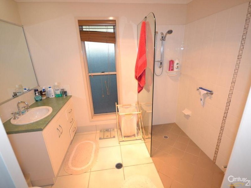 24 Anderson Court, Moranbah QLD 4744