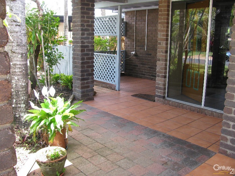 13 Hartog Street, Andergrove QLD 4740