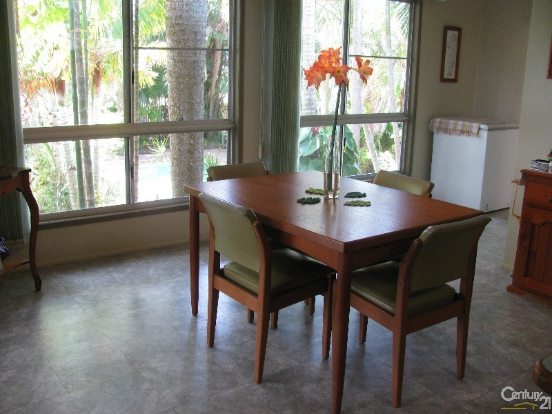 13 Hartog Street, Andergrove QLD 4740