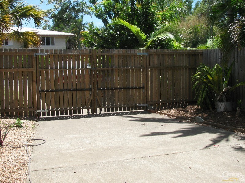 9 Upton Avenue, Andergrove QLD 4740