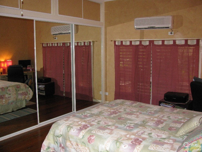 87 Waverley Street, Bucasia QLD 4750