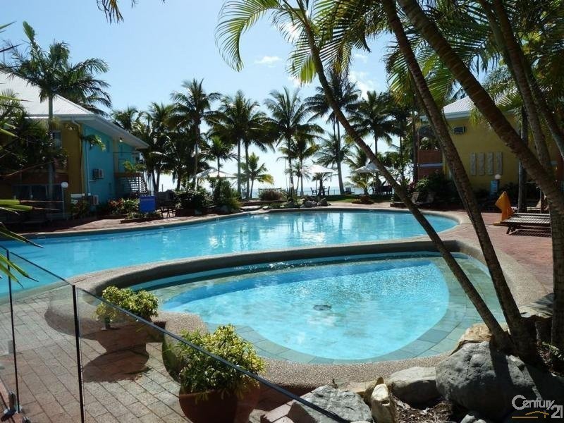 137/6 138/6 Beach Road, Dolphin Heads QLD 4740