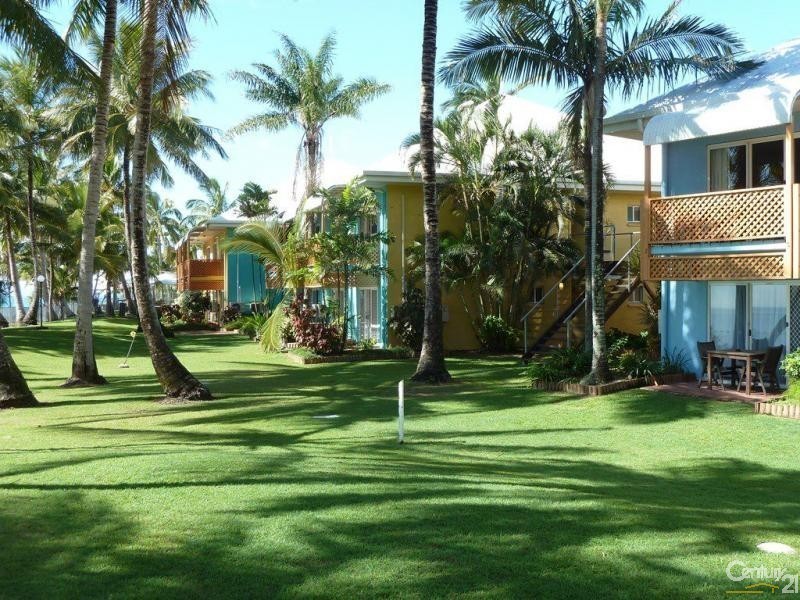 137/6 138/6 Beach Road, Dolphin Heads QLD 4740