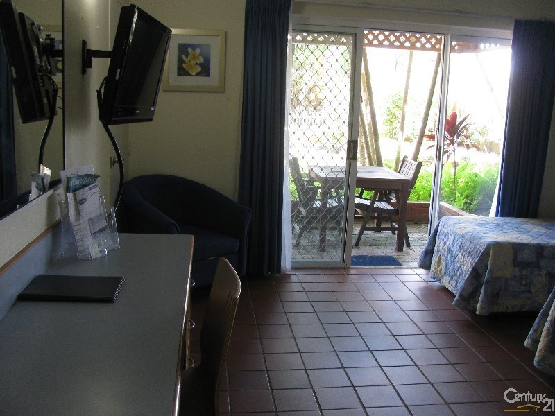 137/6 138/6 Beach Road, Dolphin Heads QLD 4740