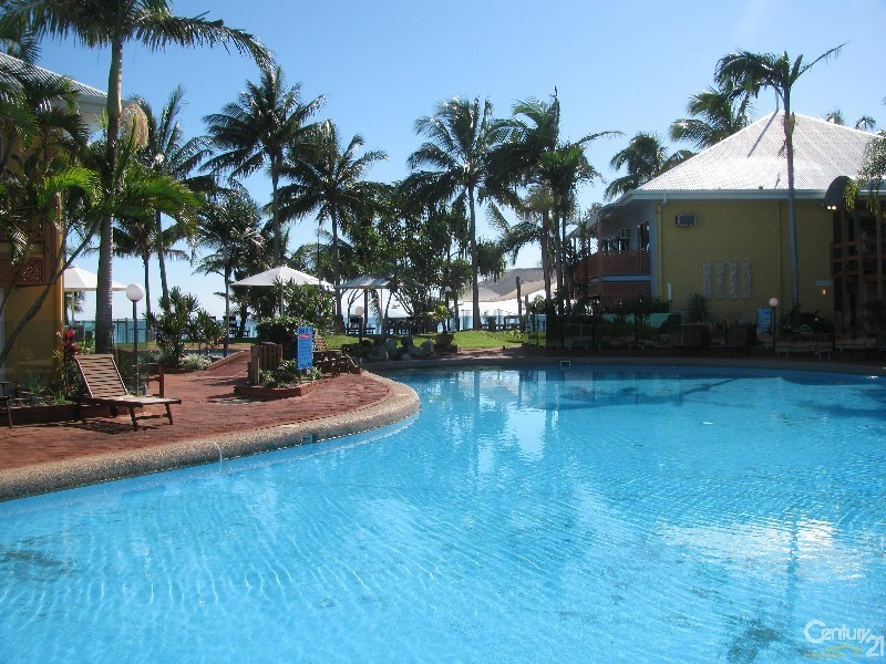 137/6 138/6 Beach Road, Dolphin Heads QLD 4740