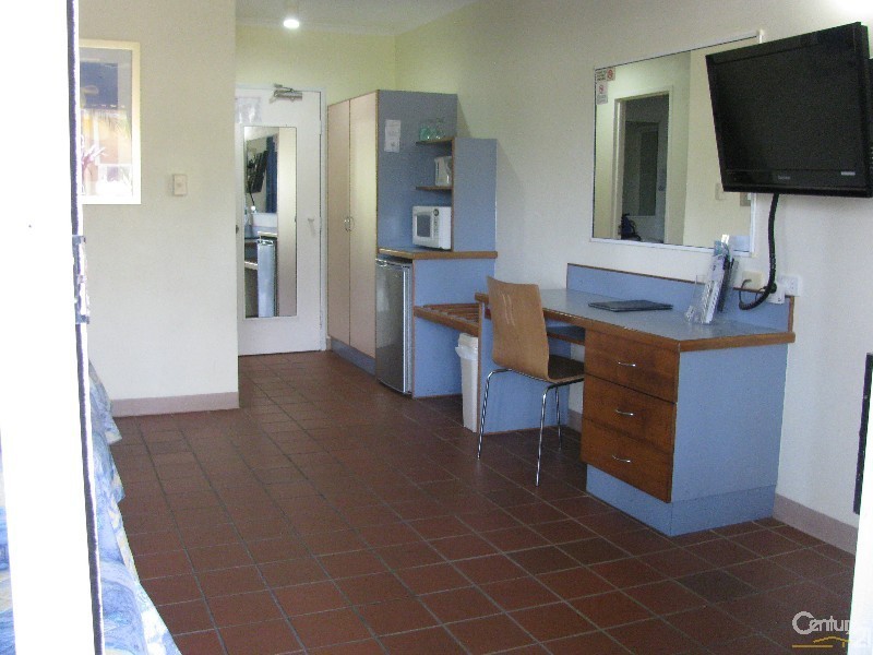 137/6 138/6 Beach Road, Dolphin Heads QLD 4740