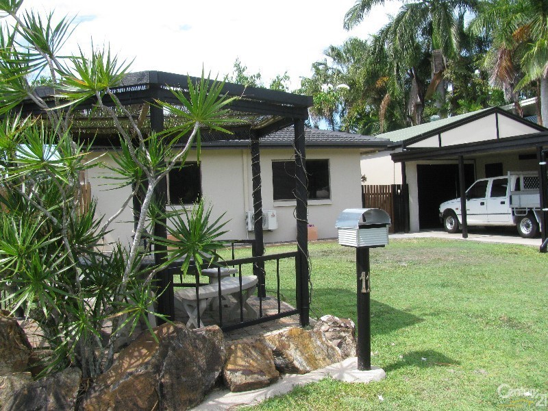 11 Hartog Street, Andergrove QLD 4740