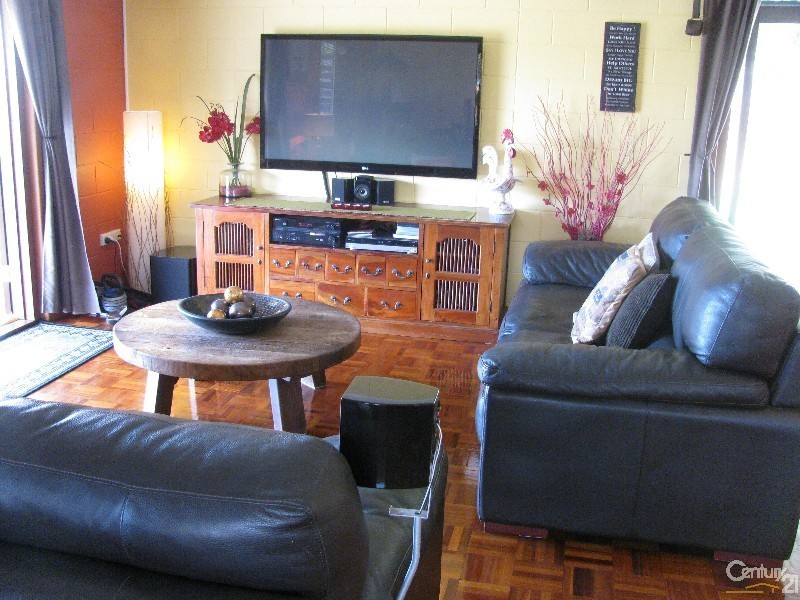 11 Hartog Street, Andergrove QLD 4740