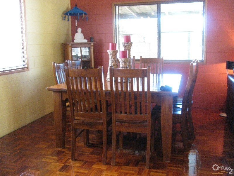 11 Hartog Street, Andergrove QLD 4740