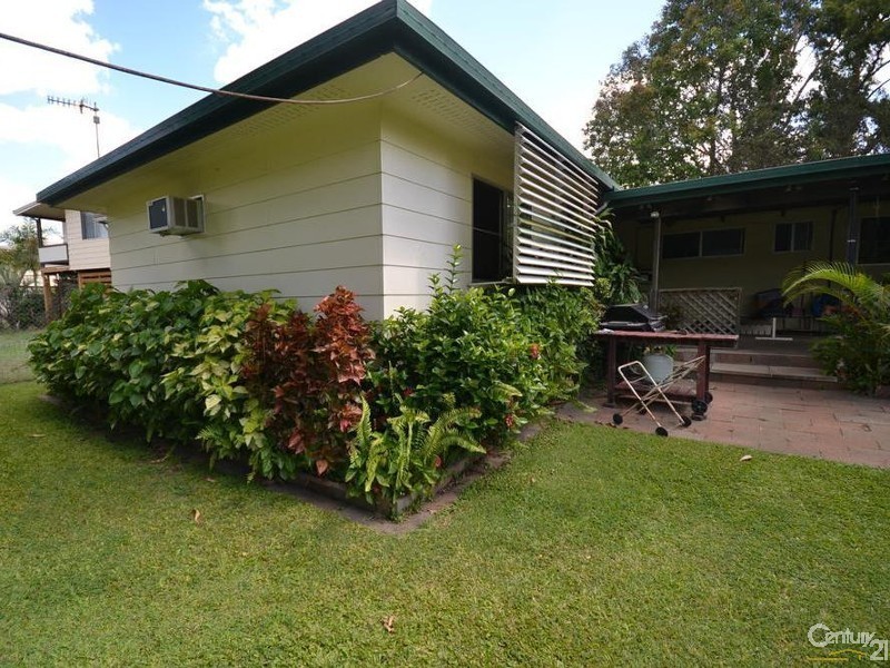 17  Shannon Drive, Moranbah QLD 4744