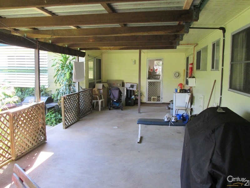 17  Shannon Drive, Moranbah QLD 4744