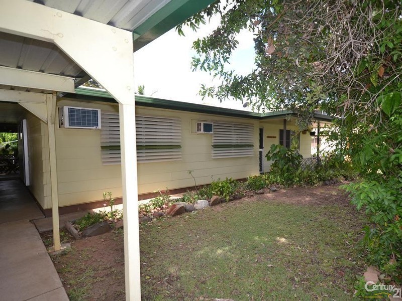 17  Shannon Drive, Moranbah QLD 4744