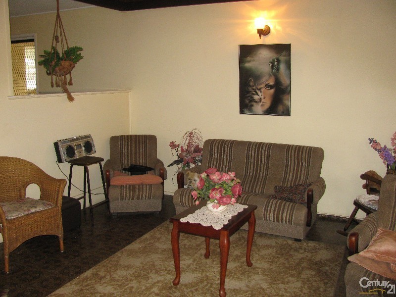 45 Maple Drive, Andergrove QLD 4740