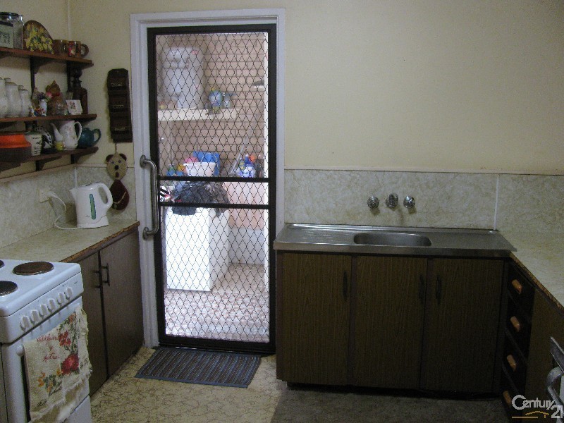 45 Maple Drive, Andergrove QLD 4740