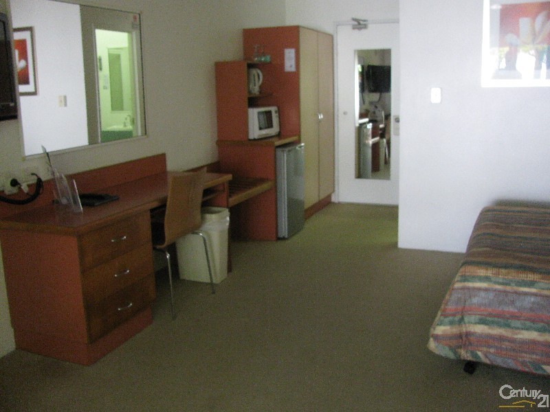 217/6 Beach Road, Dolphin Heads QLD 4740