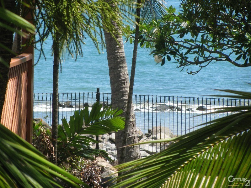 217/6 Beach Road, Dolphin Heads QLD 4740