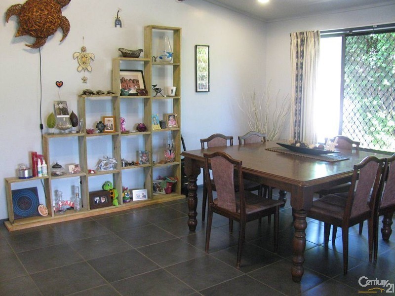 61 Amhurst Street, Slade Point QLD 4740