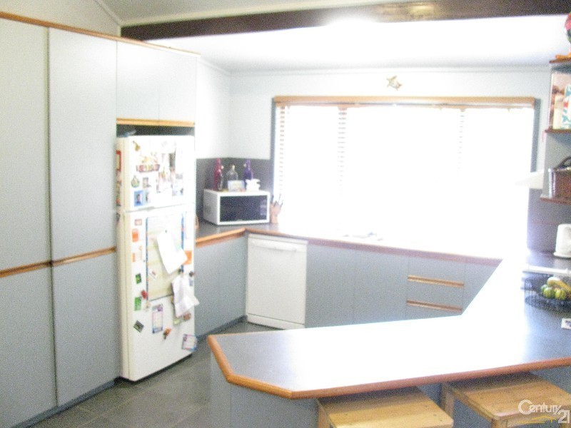 61 Amhurst Street, Slade Point QLD 4740