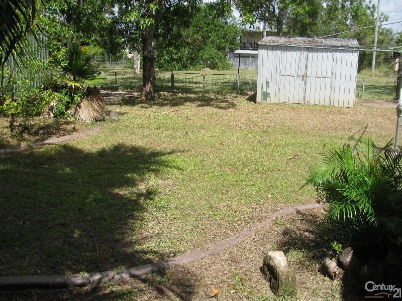 9  Brennan Street, Dysart QLD 4745