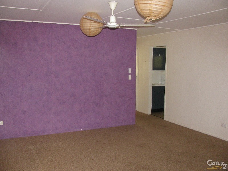 8 Gerrard Street, Dysart QLD 4745