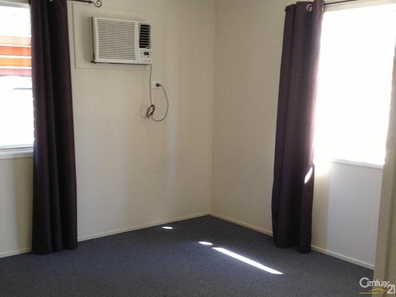 1 Scott Street, Dysart QLD 4745