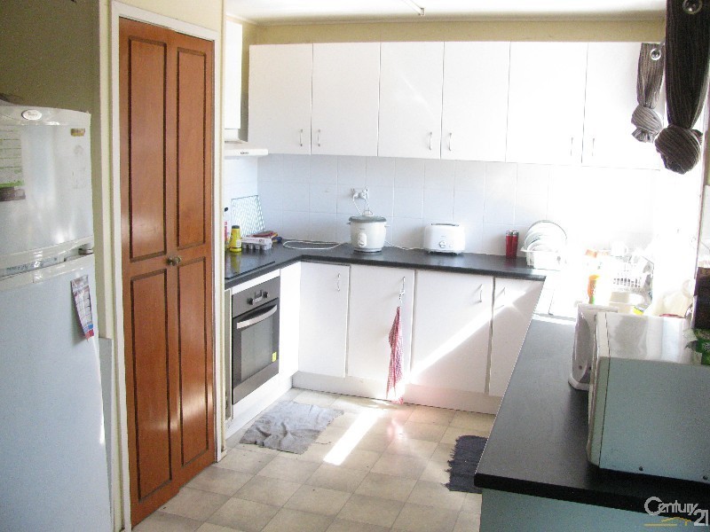 22 Hannah Crescent, Dysart QLD 4745