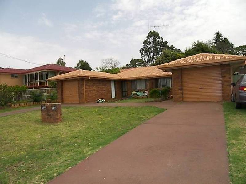 13 Muir Street, Toowoomba QLD 4350