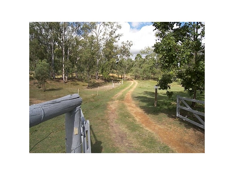 34 Rangeview Drive, Gatton QLD 4343