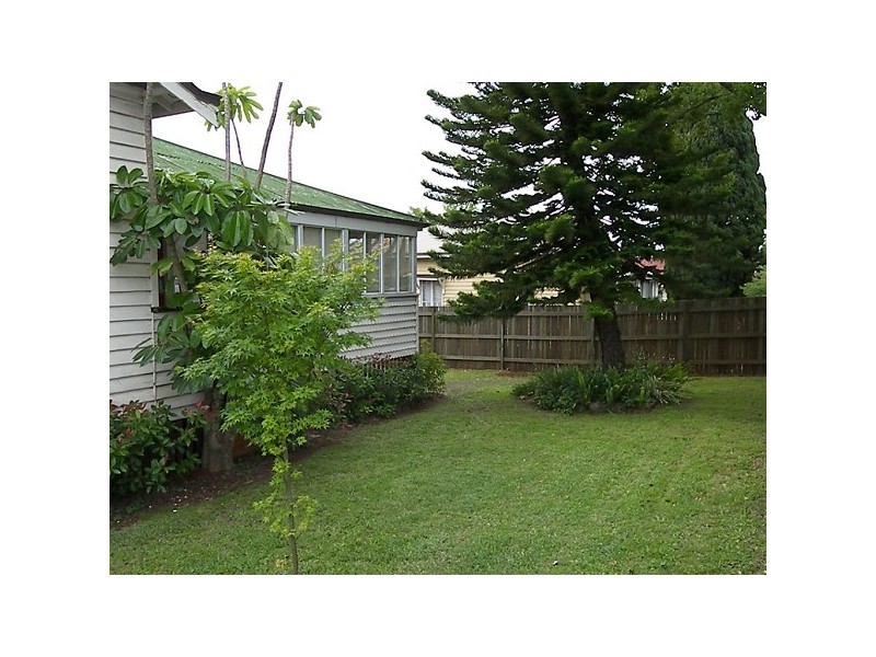 705 Ruthven Street, Toowoomba QLD 4350