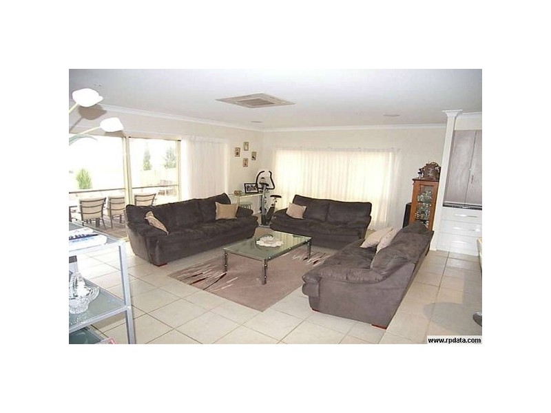 Middle Ridge QLD 4350