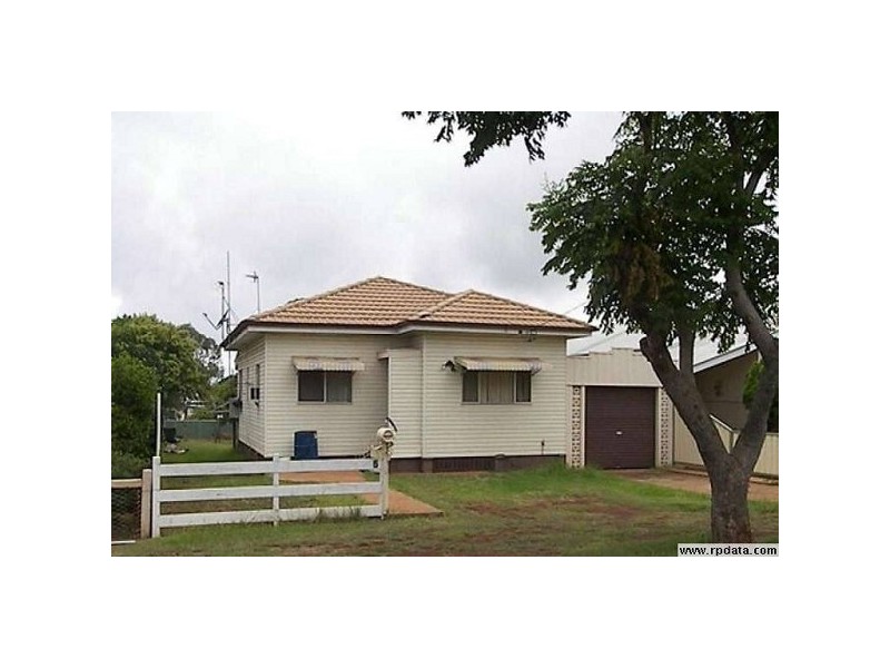 6 Cox Street, Wilsonton QLD 4350