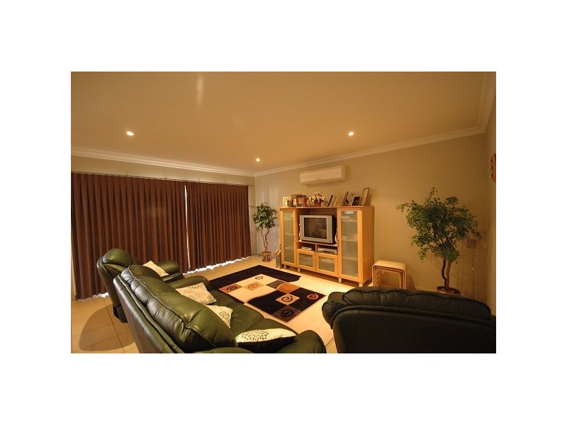 Middle Ridge QLD 4350