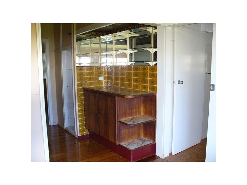 17 Tynedale Avenue, Newtown QLD 4350