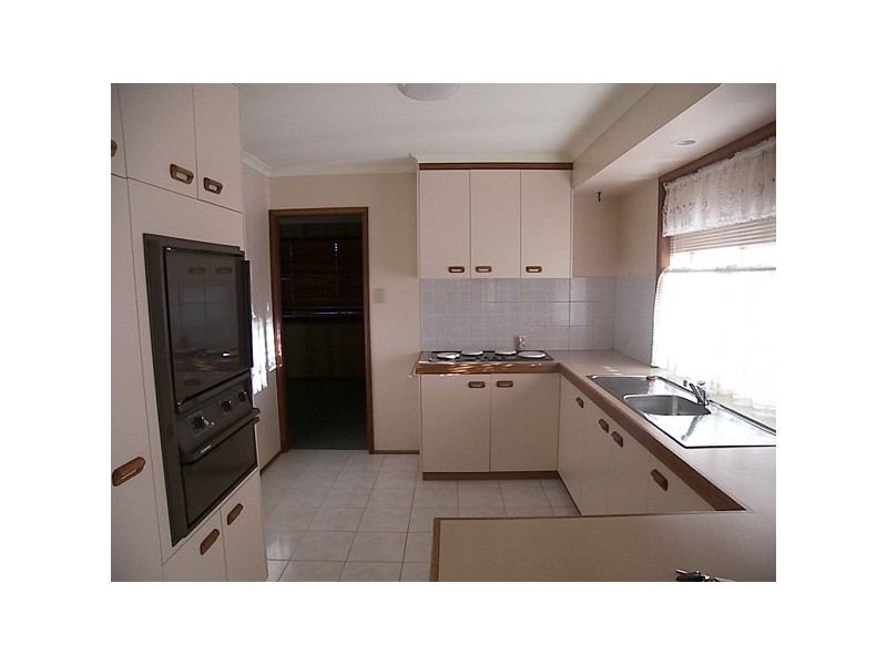 54 Moore Crescent, Wilsonton QLD 4350