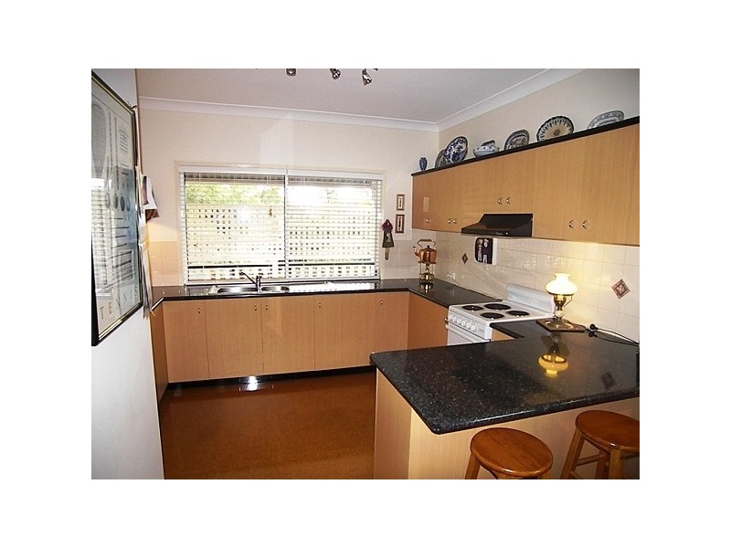 72a Jellicoe Street, Mount Lofty QLD 4350