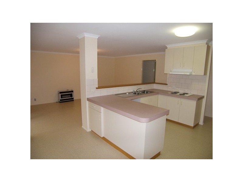 22 Stoneyhurst Court, Glenvale QLD 4350