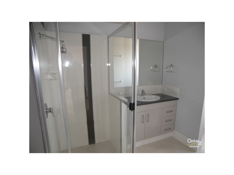 Middle Ridge QLD 4350
