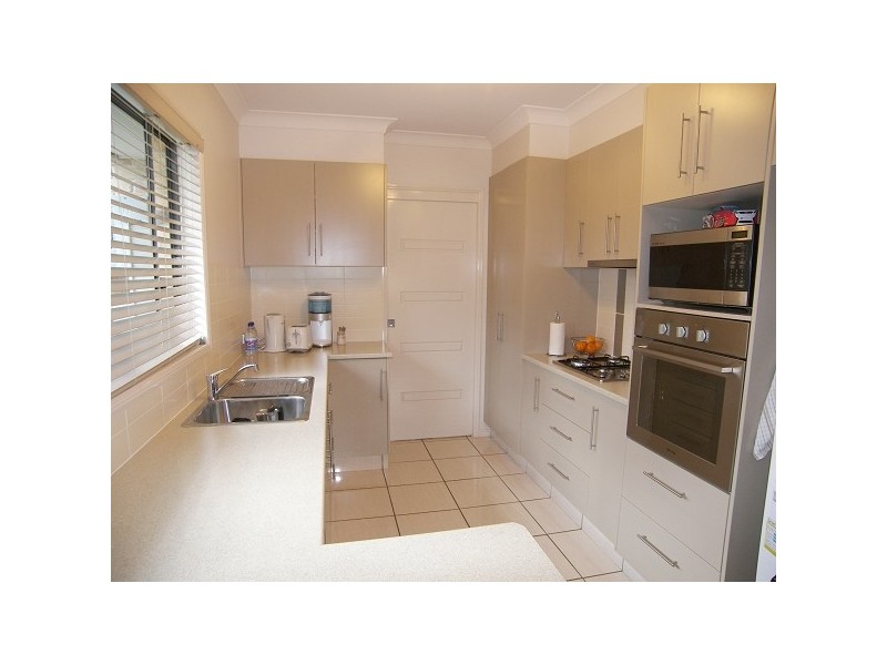 Centenary Heights QLD 4350