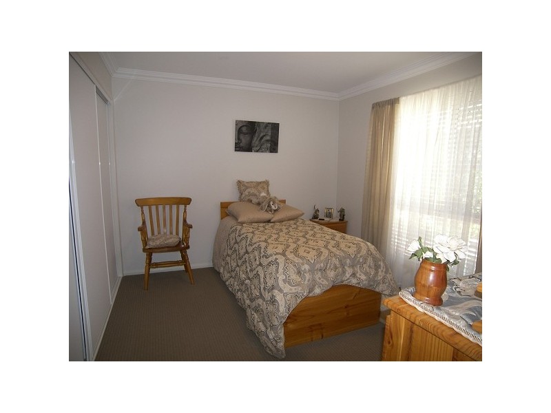 Centenary Heights QLD 4350