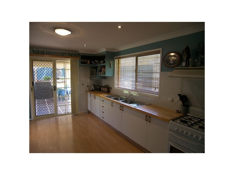 7 Mollison Court, Wilsonton QLD 4350