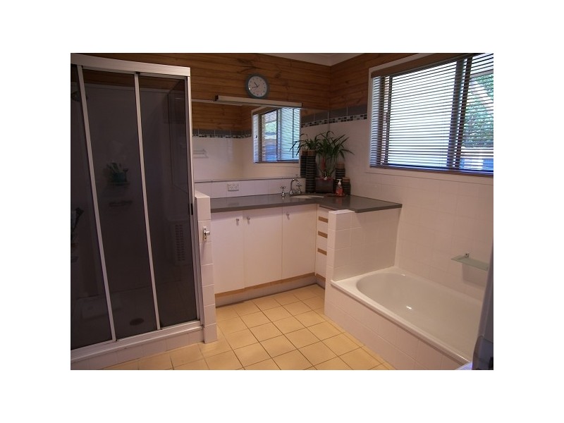 7 Mollison Court, Wilsonton QLD 4350