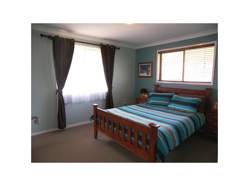 7 Mollison Court, Wilsonton QLD 4350