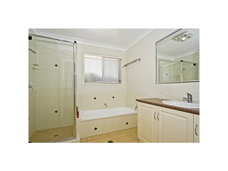 Middle Ridge QLD 4350