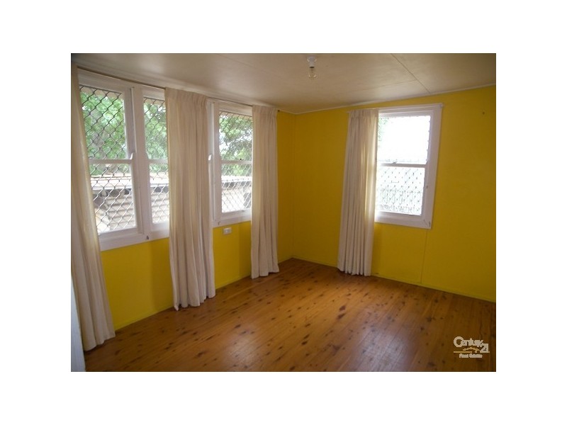 271 South Street, South Toowoomba QLD 4350