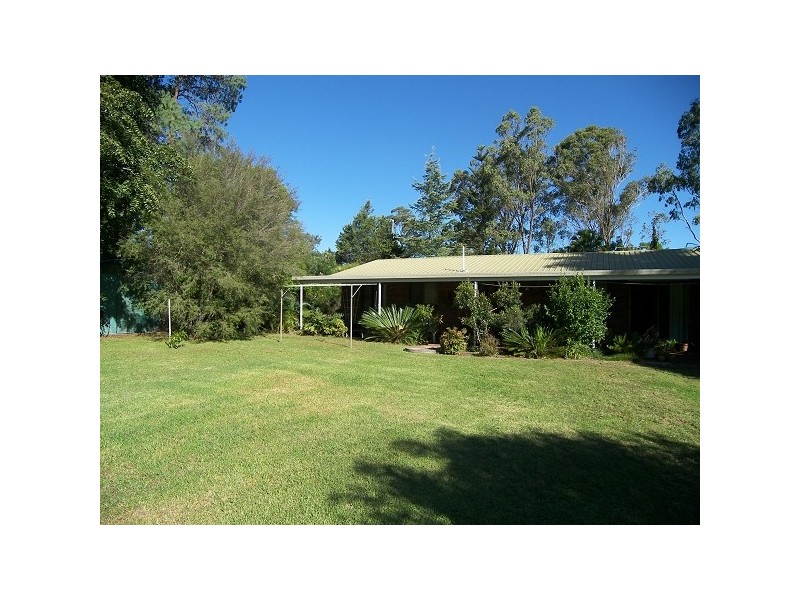 10 Hampton Road, Toowoomba QLD 4350